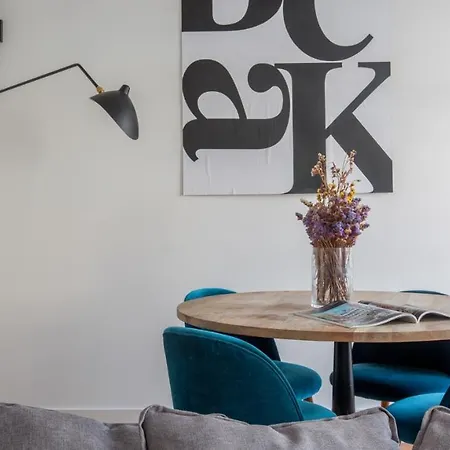Apartment Plum Guide - The Creative State *